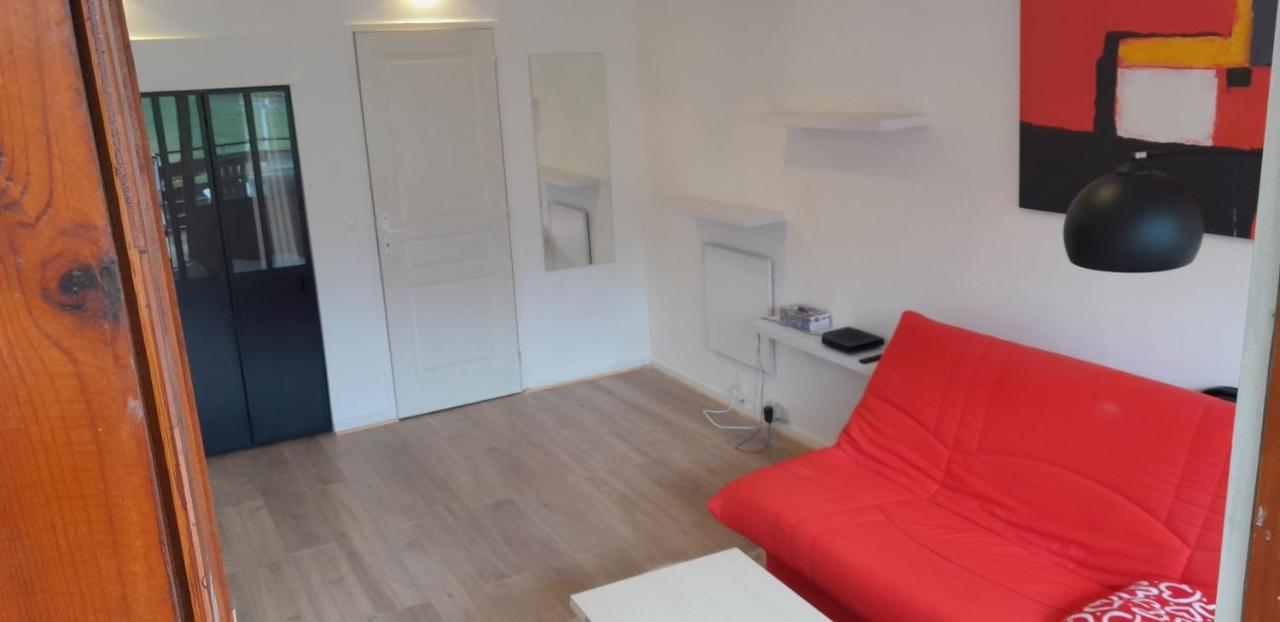 Appartement 2 Ch 40 M2 Au Pied Des Pistes De Ski Enchastrayes Exterior photo
